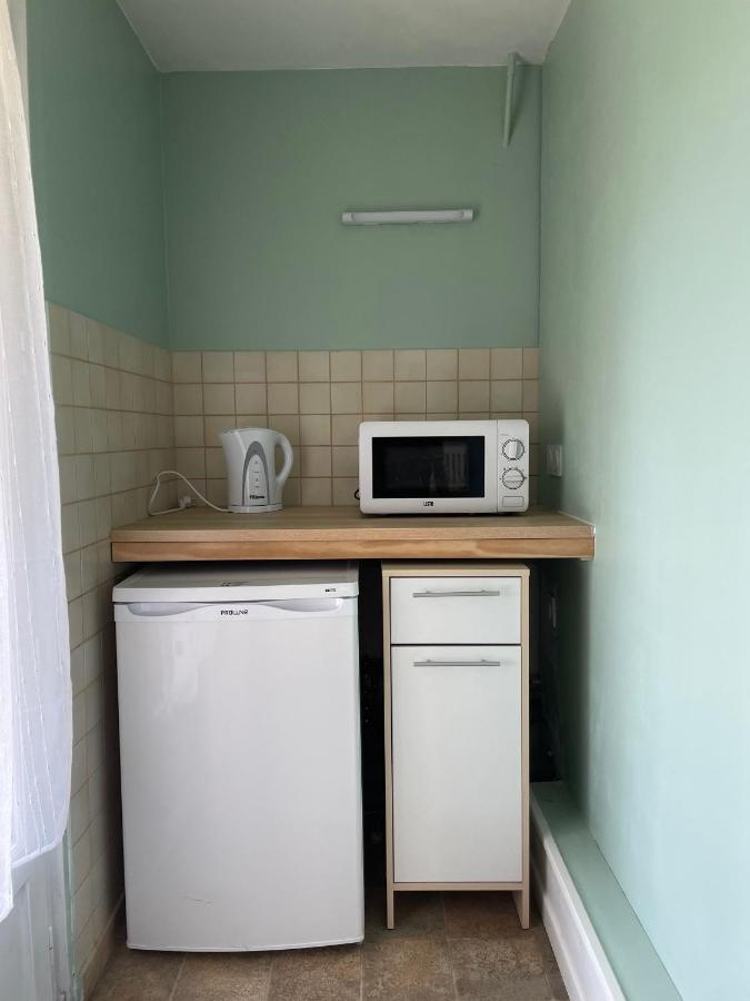 Chambre Independante Bed & Breakfast Lalinde Bagian luar foto